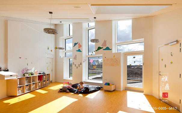 正规的幼儿园装修设计公司打造的文化空间是孩子们学习的良好场所1
